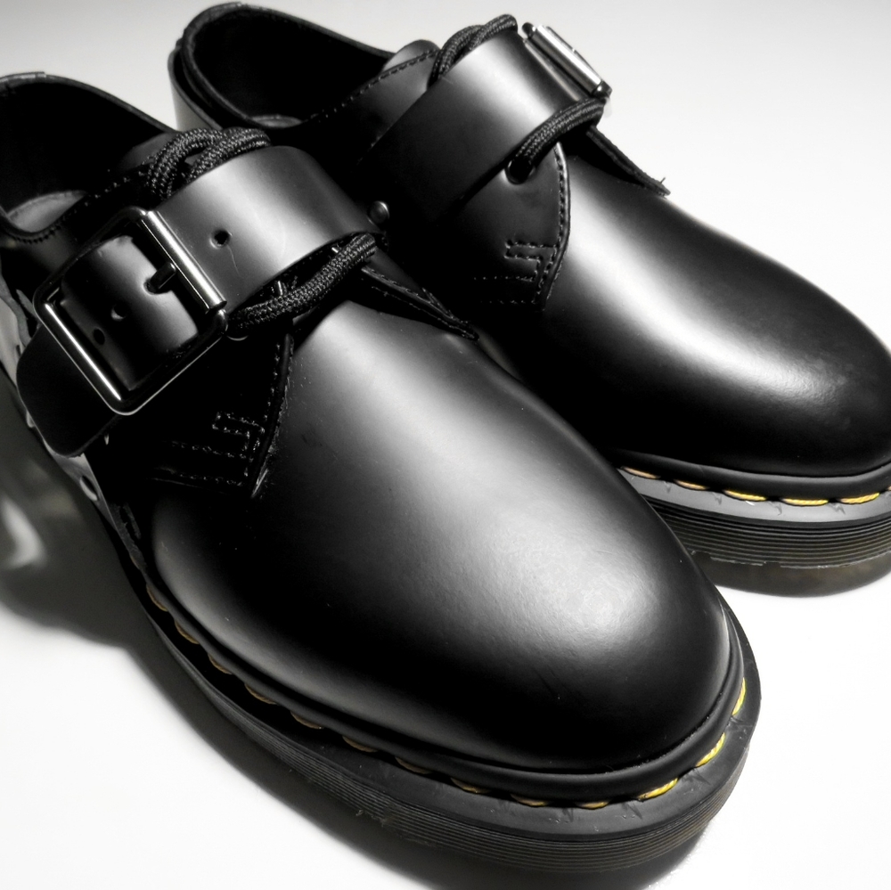New Dr. Martens Henree Lace Up Smooth Leather Boot Durable Black Women's Size 8 - Picture 6 of 7